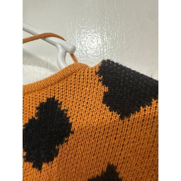 Vero Moda woman size, medium, black, and brown patterned cardigan - Picture 10 of 10